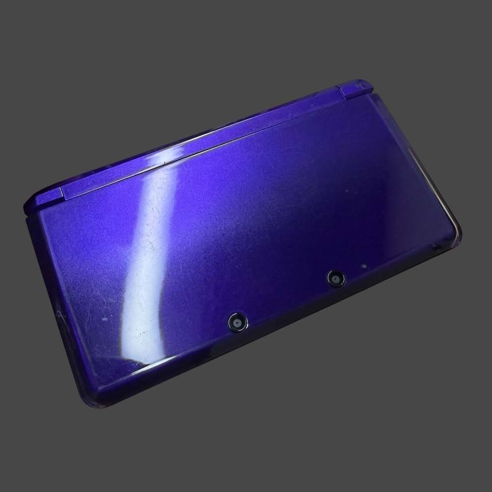 Nintendo 3DS Handheld System - Midnight Purple